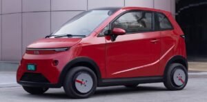 E-Car: একবার চার্জে ২৫০ কিলোমিটার চলবে এই গাড়ি, রয়েছে আরো দুর্দান্ত ফিচার