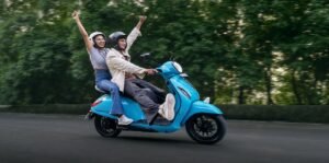 “ফুল চার্জে চলবে ১২৭ কিমি”-Bajaj নিয়ে এলো Chetak 3001 ইলেকট্রিক স্কুটার
