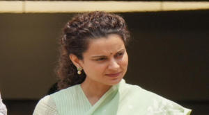 সীমান্তে সেনা, সরকারে মোদী আর সিনেমায় আপনি! রণবীর সিংয়ের ছবি দেখে কেন এমন বললেন সাংসদ কঙ্গনা?