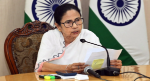 মোদী সরালেও মহাত্মাকে সম্মান মমতার! ‘কর্মশ্রী’ প্রকল্পের নাম বদলে কী রাখল রাজ্য সরকার?