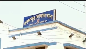 খড়গপুরে পুলিশের মেগা অপারেশন! লরি নিয়ে ডাকাতির ছক বানচাল, জালে ভিনরাজ্যের ৭ পান্ডা