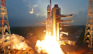 ২৪ ডিসেম্বরেই ইসরোর মহাকাশ ধামাকা! আমেরিকার ‘ব্লুবার্ড’ ওড়াবে ভারতের বাহুবলী রকেট