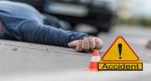 পুরী যাওয়ার পথে ছারখার স্বপ্ন! ডিভাইডারে ধাক্কা লেগে দাউদাউ আগুন গাড়িতে, সপরিবারে মর্মান্তিক দুর্ঘটনার কবলে হাওড়ার পরিবার