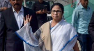 মমতা বন্দ্যোপাধ্যায়ের নাম ভাঁড়িয়ে ঋণ প্রতারণা! সাবধান করল রাজ্য পুলিশ, জালিয়াতির হাত থেকে বাঁচতে মেনে চলুন এই নির্দেশ