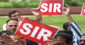 ২০০২-এর তালিকায় নাম নেই? বাংলার ৩০ লক্ষ ভোটারের ভাগ্য ঝুলে কমিশনের হাতে, দিতে হবে প্রামাণ্য নথি