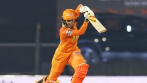 হারলিন ঝড়ে কুপোকাত মুম্বই! ডব্লিউপিএল-এ প্রথম জয়ের স্বাদ পেল ইউপি ওয়ারিয়র্স।