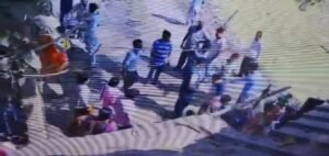 উচ্চমাধ্যমিক পরীক্ষার্থীকে মারধর করে পুকুরে নিক্ষেপ! খণ্ডঘোষে কাঠগড়ায় তৃণমূল, তুঙ্গে রাজনৈতিক তরজা