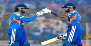 পাক বোলারদের নিয়ে ছেলেখেলা! কলম্বোর কঠিন পিচে ঈশানের বিধ্বংসী রেকর্ড, কাঁপছে পাকিস্তান