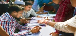 যুবসাথী ২০২৬: অনলাইনে আবেদন না কি অফলাইনে সুবিধা? লাইনে দাঁড়ানোর ঝক্কি এড়াতে জেন নিন সঠিক উপায়!