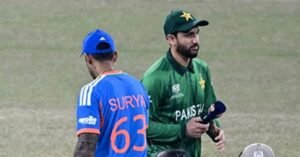 “পাকিস্তানের ক্রিকেটাররা ভারতকে ভয় পায়!” মাঠের লড়াই ছাপিয়ে ‘শেকহ্যান্ড’ বিতর্কে কেন উত্তাল ক্রিকেট বিশ্ব?