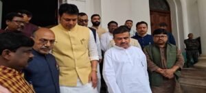 ‘যেখানে বিপ্লব যান, সেখানেই সোনা ফলে!’ বিধানসভায় শুভেন্দুদের ঘরে রুদ্ধদ্বার বৈঠকে ত্রিপুরার প্রাক্তন সিএম