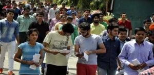 “ভাতা দিয়ে ভোট কেনা হচ্ছে!”—আক্রমণ করেও কেন মমতার পথেই হাঁটল বিজেপি?