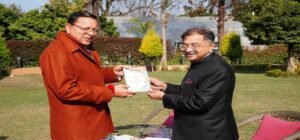 বেদ থেকে ডিজিটাল যুগ! জনকল্যাণই ভারতীয় যোগাযোগ ব্যবস্থার মূল মন্ত্র, ভোপালে মন্তব্য প্রো. সঞ্জয় দ্বিবেদীর