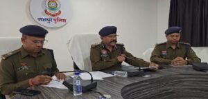 ১০০ দিনের রহস্যভেদ! স্বামীর খুনি খোদ স্ত্রী, পুলিশের চোখে ধুলো দিতে ছক কষা হয়েছিল ভয়ানক ড্রামা!