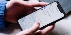 ফেসবুক-ইনস্টাগ্রামে আর গোপন থাকবে না চ্যাট? এন্ড-টু-এন্ড এনক্রিপশন সরাচ্ছে মেটা!