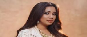 ‘তন্দুরি মুরগি’ গান গাইতে নারাজ! নারীদের অসম্মান রুখতে বড় সিদ্ধান্ত শ্রেয়ার, দিলেন গান ছাড়ার ইঙ্গিত