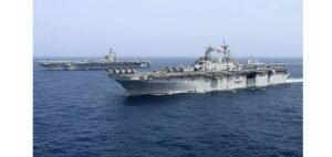 মার্কিন রণতরী ‘আব্রাহাম লিঙ্কন’ কি ধ্বংসের মুখে? ইরানের মিসাইল হামলার দাবি উড়িয়ে ছবি প্রকাশ করল পেন্টাগন