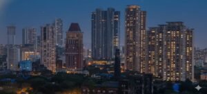 তেলের দাম বাড়ায় ধাক্কা রিয়েল এস্টেটে! মুম্বাইয়ে থমকে যাচ্ছে নতুন প্রজেক্ট, সাবধানী বিনিয়োগকারীরা