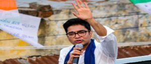 একুশের কায়দায় ‘ফুল ফোর্সে’ অভিষেক! সন্দেশখালি থেকে কাঁথি— প্রচার সূচিতে বড় রদবদল তৃণমূলের