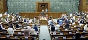 মধ্যপ্রাচ্যে যুদ্ধের মেঘ: সর্বদল বৈঠকে তুলকালাম, পাকিস্তানের ‘চাল’ নিয়ে বিস্ফোরক বিরোধীরা!