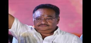 ব্রাত্যর অভিযোগ ওড়ালেন শমীক! এসআইআর নিয়ে তৃণমূলকে পাল্টা ‘লজিক’ শেখালেন বিজেপি রাজ্য সভাপতি!