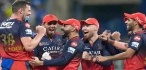 হ্যাজেলউডকে ছাড়াই মাঠে নামছে চ্যাম্পিয়ন ব্যাঙ্গালোর! জল্পনার অবসান ঘটালেন কোচ অ্যান্ডি ফ্লাওয়ার