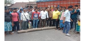 কোচবিহারে বিদ্রোহ! রাজ আমলের কাগজ থাকলেও বাদ কয়েক হাজার নাম, ‘ডিলিটেড’ তালিকায় ক্ষোভে জ্বলছে উত্তরবঙ্গ