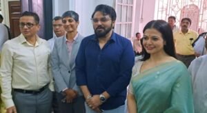 বিধানসভায় কোয়েল-রাজীবদের মেলা! তৃণমূলের হয়ে রাজ্যসভায় মনোনয়ন জমা তারকাদের, কী বললেন রঞ্জিত-কন্যা?