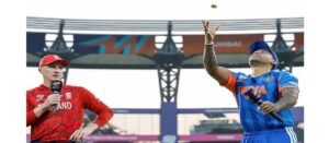 ওয়াংখেড়েতে টস ভাগ্য ভারতের বিপক্ষে! সেমিফাইনালে সূর্যদের আগে ব্যাটিংয়ে পাঠালেন হ্যারি ব্রুক