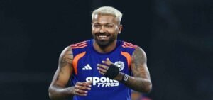 ইংল্যান্ড বধের রাতে রেকর্ডের দোরগোড়ায় হার্দিক পাণ্ড্য, কোহলি-রোহিতদের এলিট ক্লাবে ঢোকার অপেক্ষা