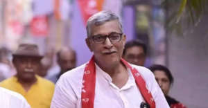 CPIM-এ কি আরও এক ‘প্রতীক উর’? ফেসবুকে তন্ময়ের রহস্যময় কবিতা ঘিরে তোলপাড় বাম শিবির!