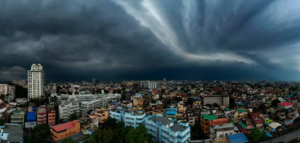 বাংলার আকাশে মহাপ্রলয়! ৮০ কিমি বেগে কালবৈশাখীর তাণ্ডব আর শিলাবৃষ্টির হাই-অ্যালার্ট!