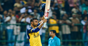 পিএসএল ছেড়ে আইপিএলের টানে ক্রিকেটারদের গণ-ইস্তফা! পিসিবি-র হুঁশিয়ারি উড়িয়ে ভারতে শানাকা-মুজারবানিরা