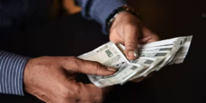 রেল কর্মীদের জন্য সুখবর! নবরাত্রিতে মিলল উপহার, এক ধাক্কায় ২৫% বাড়ছে রানিং স্টাফদের ভাতা