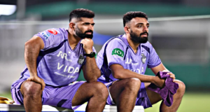 বরুণের ‘মিস্ট্রি’ কি ফাঁস? পঁচিশ কোটির গ্রিনকে নিয়ে নাইট শিবিরে চরম অস্বস্তি!