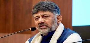 সিদ্দারামাইয়ার বিদায়, ডি কে শিবকুমারের উত্থান: কর্নাটকে নতুন অধ্যায় কংগ্রেসের!