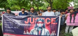 নতুন মোড় আরজি কর রহস্যে! প্রাক্তন বিধায়ক নির্মল ঘোষের বিরুদ্ধে কেন সরব পরিবার? বিস্ফোরক দাবিতে কাঁপছে নবান্ন