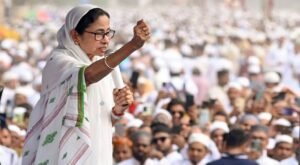 ইদের মঞ্চ থেকে মমতার ‘গন্দা ধর্ম’ মন্তব্য, আইনি বিপাকে প্রাক্তন মুখ্যমন্ত্রী!