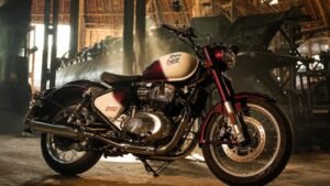 “৩ বছরে ২৯৪ দিন সার্ভিস সেন্টারে!”-Royal Enfield-কে ৫ লক্ষ টাকা জরিমানার নির্দেশ