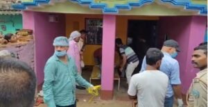 একই পরিবারের ওপর অভিশাপ? দেওঘরে মা ও ছেলের খুনে ঝাড়খণ্ডে চাঞ্চল্য, তদন্তে নেমেছে পুলিশ