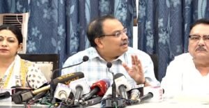 ‘কালীঘাট’ বনাম ‘ঋতব্রত’ গোষ্ঠী! বিধানসভায় বিধায়কের নাম বাদ নিয়ে ধুন্ধুমার শাসকদলের অন্দরেই!