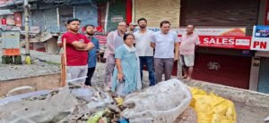 ভোররাতে ঝটিকা সফর শিলিগুড়ির নতুন প্রশাসকের! সাফাইয়ে গাফিলতি দেখলেই কড়া শোকজ, জারি নতুন নিয়ম