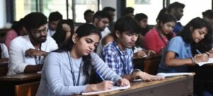 ১ বছরেই সরকারি চাকরি! সঠিক রণকৌশল মেনে চললে সাফল্য হাতের মুঠোয়