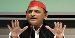 অযোধ্যা সফরে যোগীর গলায় ‘হুমকির সুর’! অখিলেশের নিশানায় মুখ্যমন্ত্রী, পাল্টা দিলেন যোগী