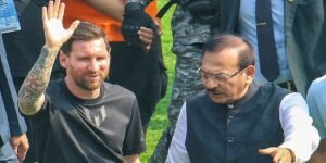টিকিট ব্ল্যাক ও ক্ষমতার অপব্যবহারের অভিযোগ: পুলিশি জালে রাজ্যের প্রাক্তন ক্রীড়ামন্ত্রী