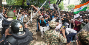 ‘ছাত্রদের আড়ালে বহিরাগত দুষ্কৃতীরা হামলা চালিয়েছে!’ যন্তরমন্তরে পুলিশ সংঘর্ষের পর বিস্ফোরক দাবি দিল্লি পুলিশের