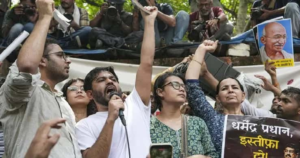 ‘পদত্যাগ না করা পর্যন্ত যুদ্ধ থামবে না!’ ৩০ দিন পার, নিট প্রশ্নফাঁস মামলায় সরকারের বিরুদ্ধে সর্বাত্মক লড়াইয়ে নামছে CJP