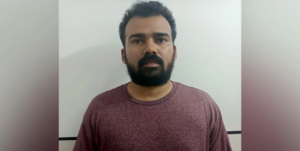 ৩ বছরে ১৫০০ ভুয়ো বোমাতঙ্ক! আমেরিকা থেকে চেন্নাই নামতেই পুলিশের জালে নামী সফটওয়্যার ইঞ্জিনিয়ার!