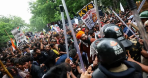 হাই কোর্টের কড়া নোটিস ও মোদীর ফাস্ট-ট্র্যাক ঘোষণা! নিট আন্দোলনে ধুন্ধুমার কাণ্ড দিল্লিতে, জানুন সব আপডেট
