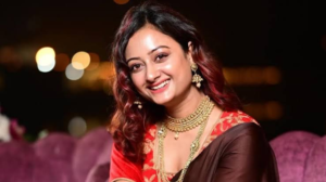 জরায়ুতে ৯টি বড় টিউমার! জন্মদিনের মাসেই সাড়ে ৪ ঘণ্টার জটিল অস্ত্রোপচারের মুখে জনপ্রিয় অভিনেত্রী তন্বী লাহা রায়